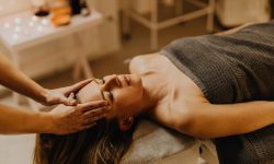 Gold Hair & Scalp Treament